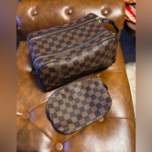 Checkered Brown Women's Toiletry Bag Set - Classic Travel Organizer